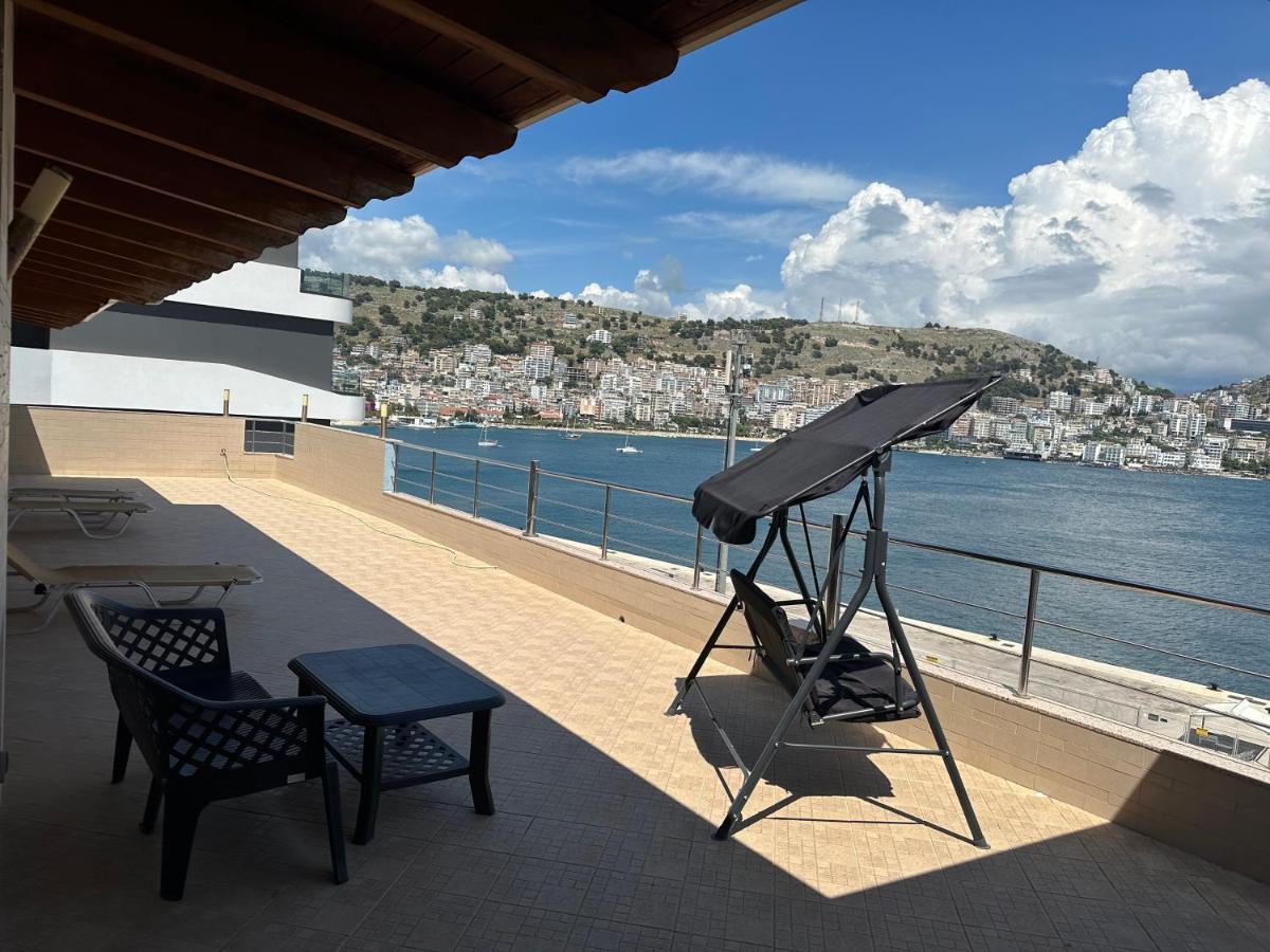 Penthouse Sea View Appartement Sarandë Buitenkant foto